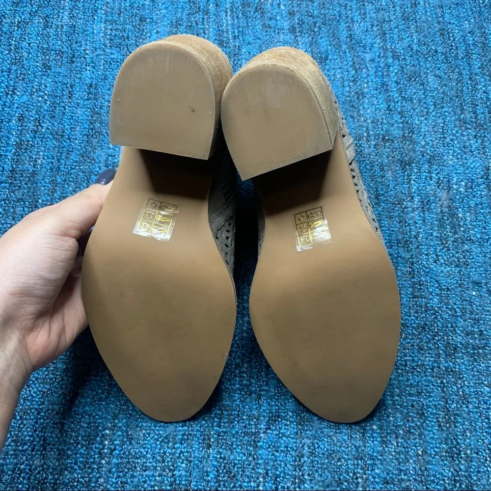 Jeffrey Campbell Medera Taupe Suede Leather Cutout Ankle Booties Women's 5.5